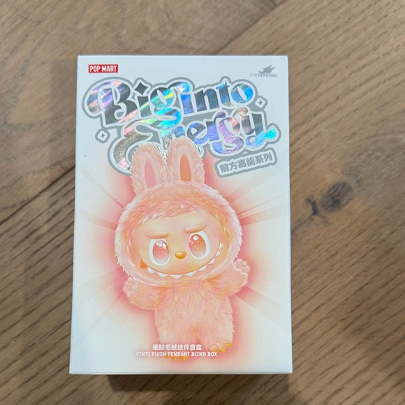 Pop Mart Big into Energy Labubu blind box